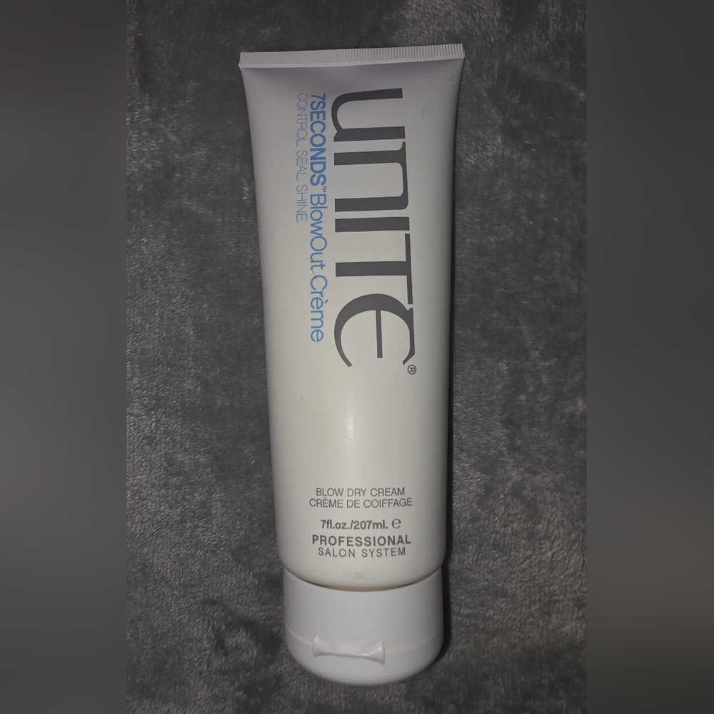 Unite 7SECONDS BlowOut Creme